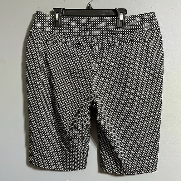 Worthington modern fit short size 8 - Picture 6 of 7